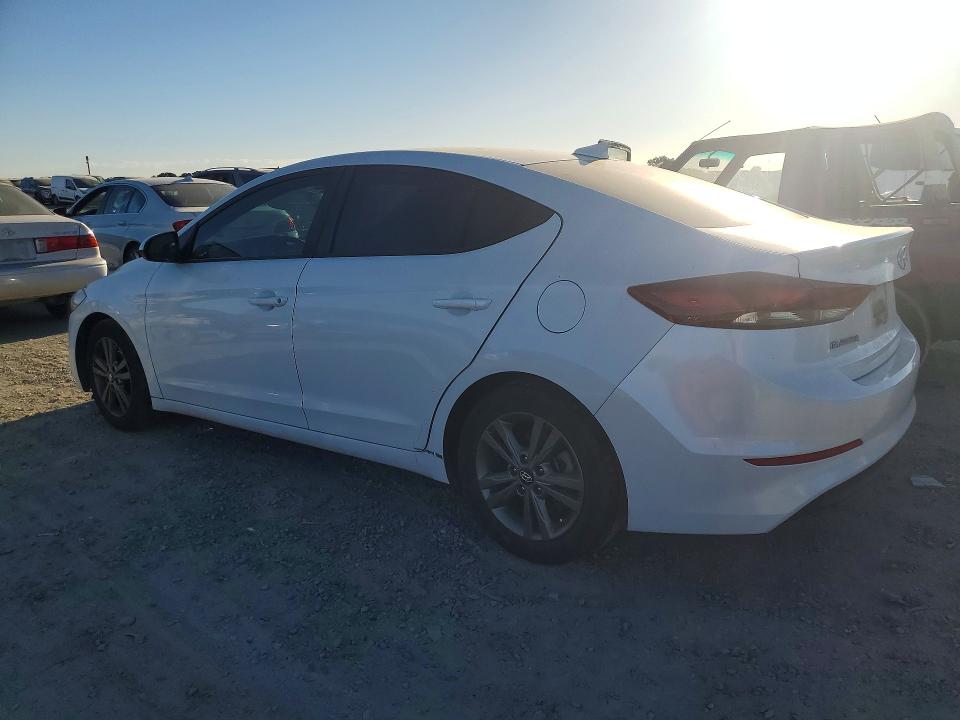 2018 Hyundai Elantra მანქანა იყიდება აუქციონზე, vin: 5NPD84LF9JH241335, აუქციონის ნომერი: 61183036