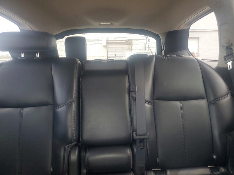59278336 :رقم المزاد ، 5N1DR2MM0JC614137 vin ، 2018 Nissan Pathfinder مزاد بيع