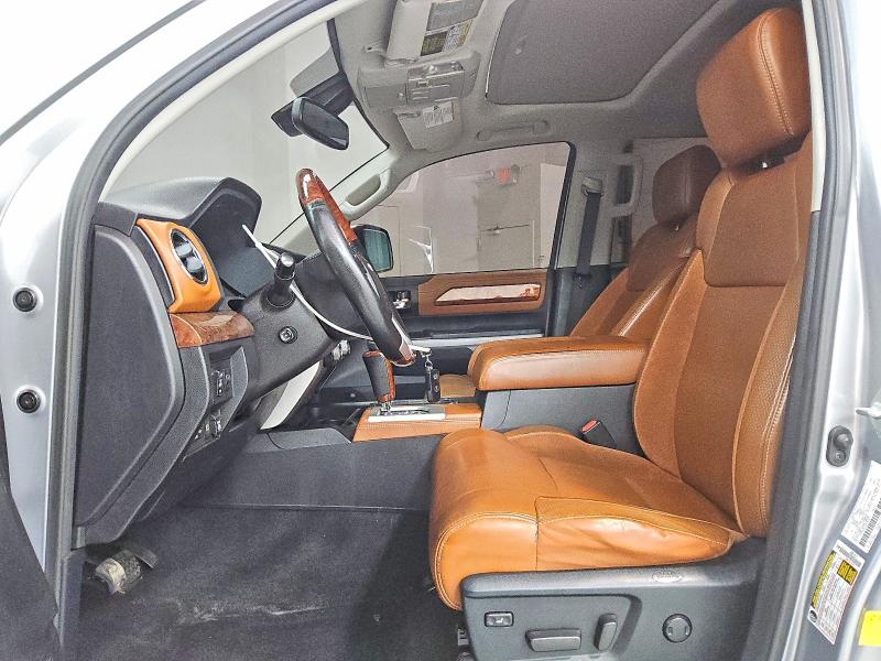 Продажа на аукционе авто 2021 Toyota Tundra, vin: 5TFAY5F14MX983871, номер лота: 58189136