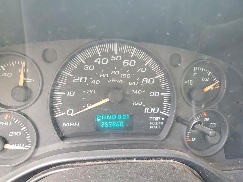 Продаж на аукціоні авто 2004 Chevrolet Express 3500, vin: 1GCHG39U241152092, номер лоту: 62022126