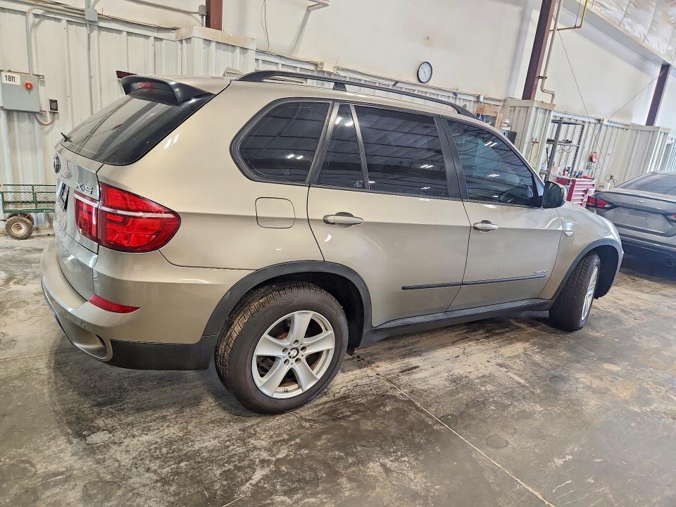 Aukcja sprzedaży 2011 Bmw X5, vin: 5UXZW0C54BL658806, numer aukcji: 62774256