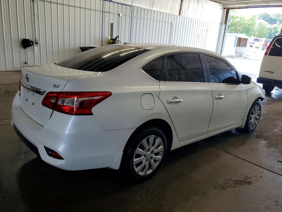 60956596 :رقم المزاد ، 3N1AB7AP3HY211006 vin ، 2017 Nissan Sentra مزاد بيع