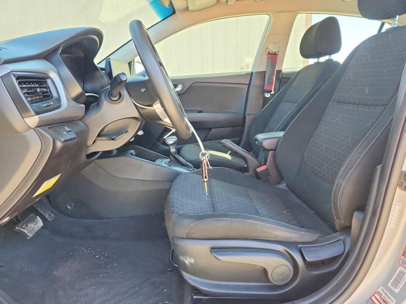Продаж на аукціоні авто 2021 Kia Rio, vin: 3KPA24AD2ME367485, номер лоту: 61717026
