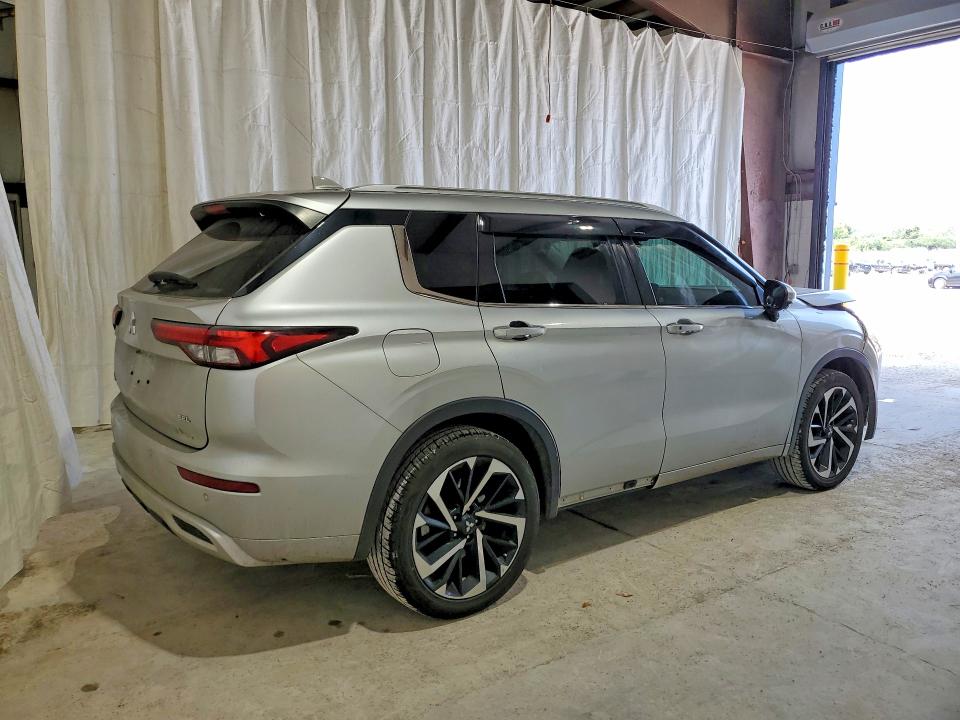 2024 Mitsubishi Outlander მანქანა იყიდება აუქციონზე, vin: JA4J4WA86RZ020076, აუქციონის ნომერი: 61167816