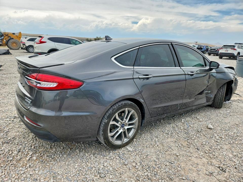 Продаж на аукціоні авто 2019 Ford Fusion, vin: 3FA6P0RU2KR106471, номер лоту: 62875166