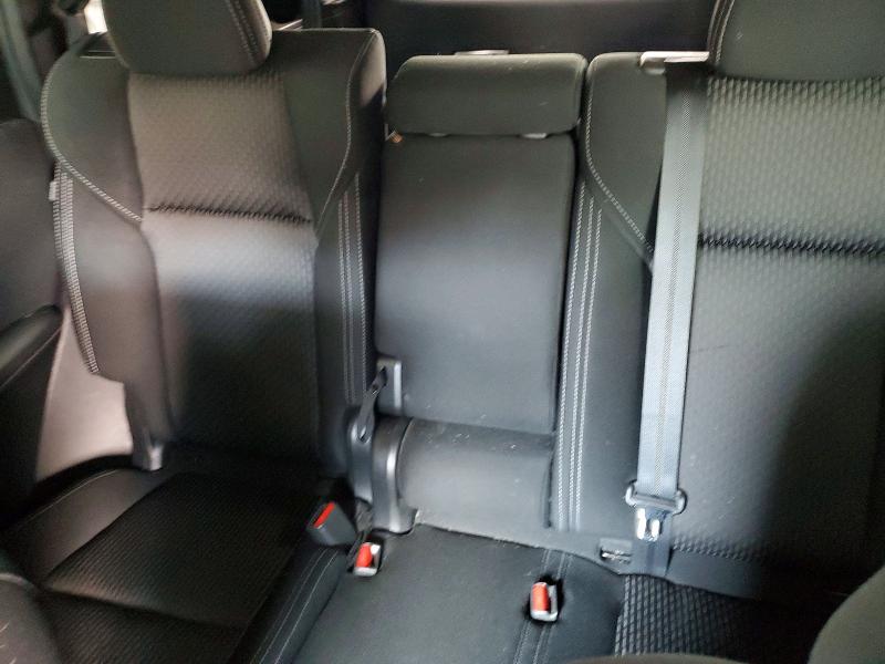 60250806 :رقم المزاد ، JA4J4TA87NZ040832 vin ، 2022 Mitsubishi Outlander مزاد بيع