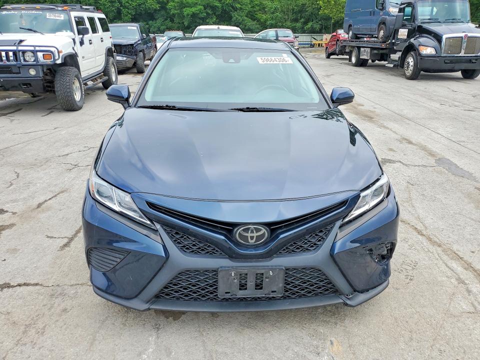 2020 Toyota Camry მანქანა იყიდება აუქციონზე, vin: 4T1G11BK3LU002947, აუქციონის ნომერი: 59664306