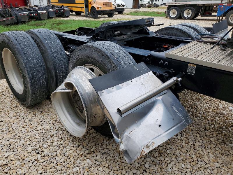 Auction sale of the 2022 Peterbilt 579, vin: 1NPBDH9X8ND818595, lot number: 58684246