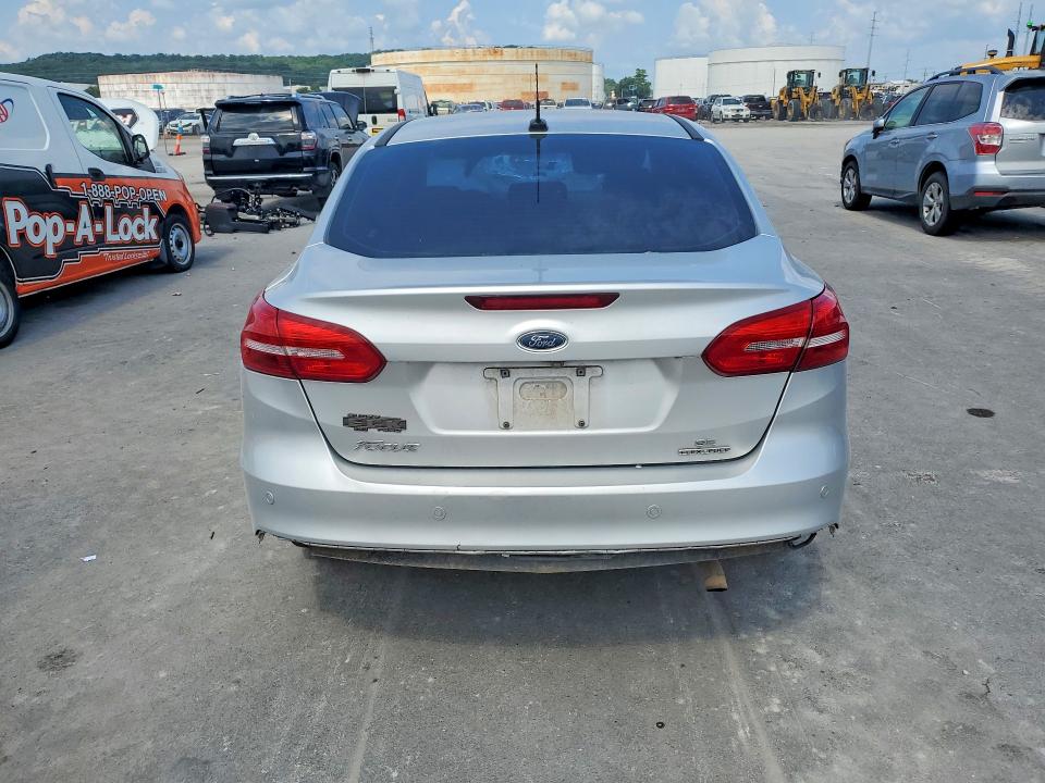 Продаж на аукціоні авто 2015 Ford Focus, vin: 1FADP3F26FL220067, номер лоту: 60978486