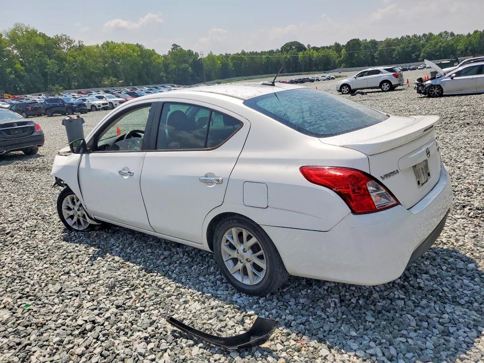 Продаж на аукціоні авто 2018 Nissan Versa, vin: 3N1CN7AP3JL814752, номер лоту: 62747286