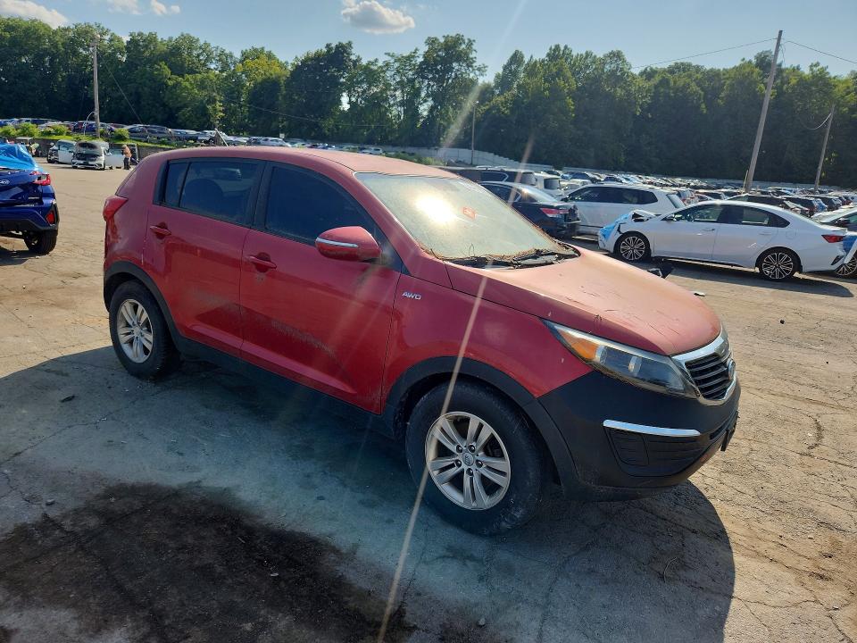 2011 Kia Sportage მანქანა იყიდება აუქციონზე, vin: KNDPBCA26B7098570, აუქციონის ნომერი: 62481026