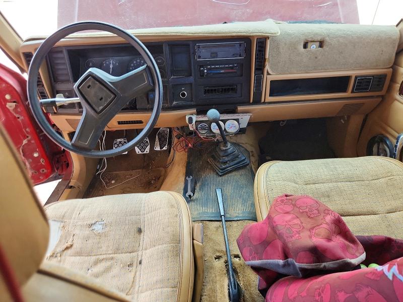 59931806 :رقم المزاد ، 1JCHX7815HT014733 vin ، 1987 Jeep Cherokee مزاد بيع