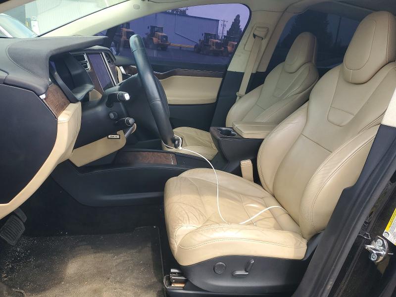 Продаж на аукціоні авто 2017 Tesla Model X, vin: 5YJXCBE2XHF049392, номер лоту: 61822206
