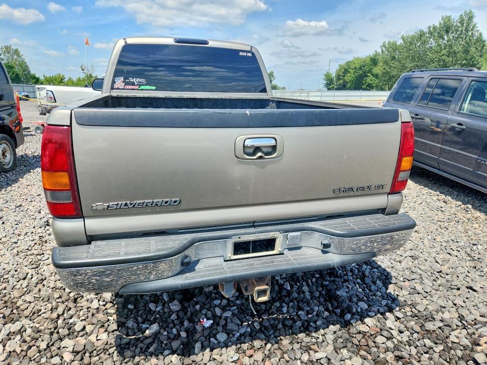 Продажа на аукционе авто 2001 Chevrolet Silverado, vin: 2GCEK19T711357605, номер лота: 62753676