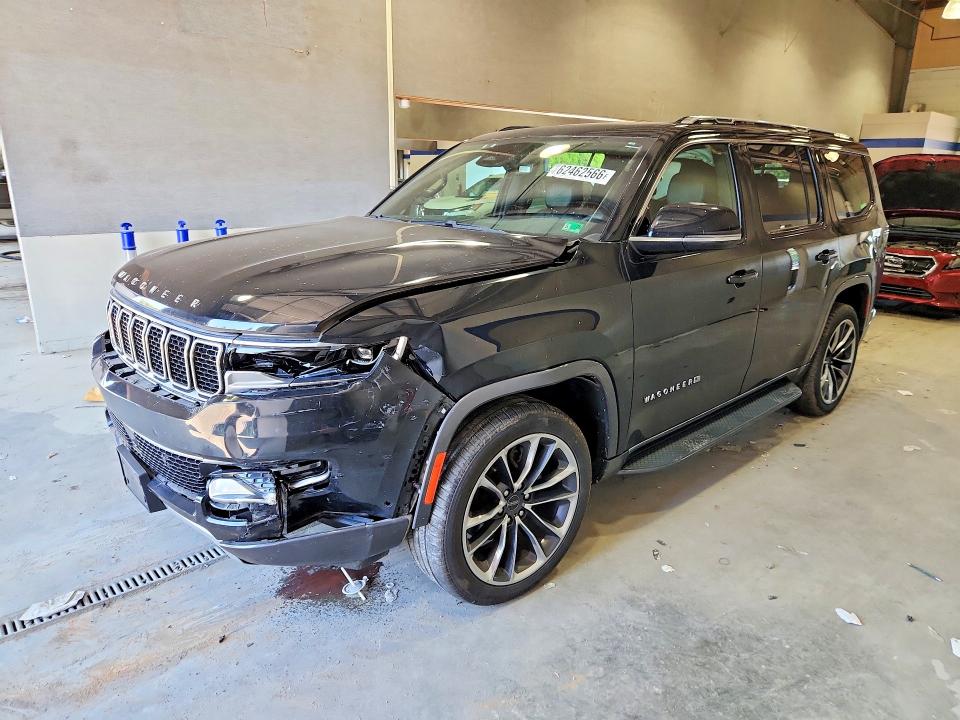 62462566 :رقم المزاد ، 1C4SJVBT8NS211890 vin ، 2022 Jeep Wagoneer مزاد بيع
