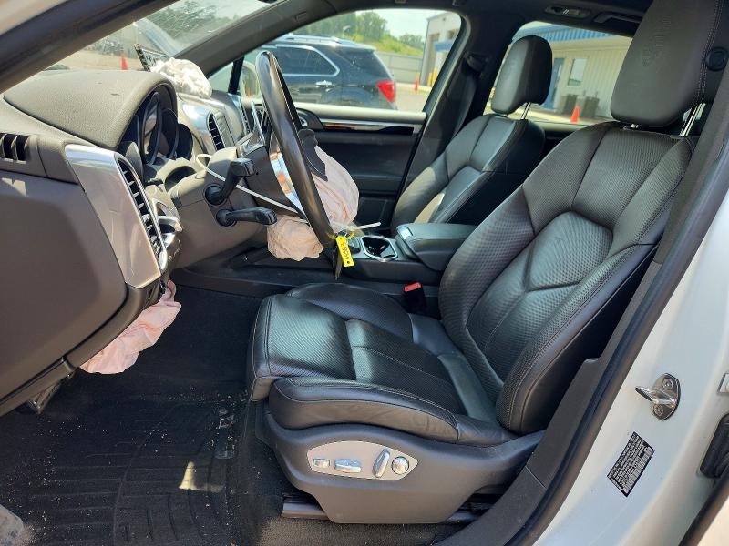 Продажа на аукционе авто 2017 Porsche Cayenne, vin: WP1AE2A2XHLA76075, номер лота: 61301176