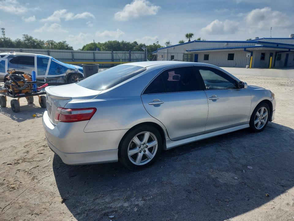 2007 Toyota Camry მანქანა იყიდება აუქციონზე, vin: 4T1BK46K97U556535, აუქციონის ნომერი: 63998566