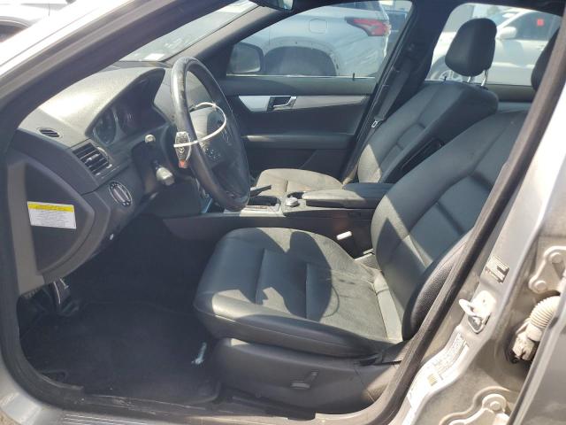 62033186 :رقم المزاد ، WDDGF81X88F072327 vin ، 2008 Mercedes-benz C مزاد بيع