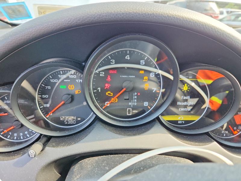 59723856 :رقم المزاد ، WP1AA2A25CLA08612 vin ، 2012 Porsche Cayenne مزاد بيع
