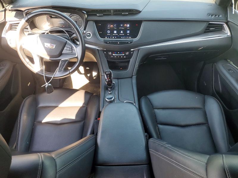 63256526 :رقم المزاد ، 1GYKNBR41MZ220867 vin ، 2021 Cadillac Xt5 مزاد بيع