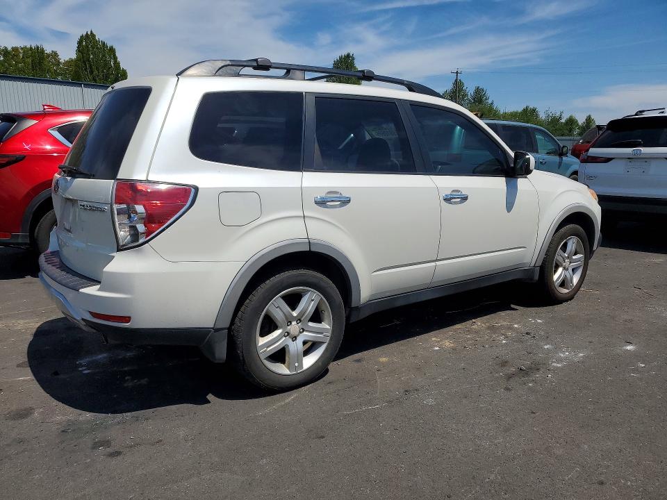 Auction sale of the 2009 Subaru Forester, vin: JF2SH64689H747199, lot number: 59910606