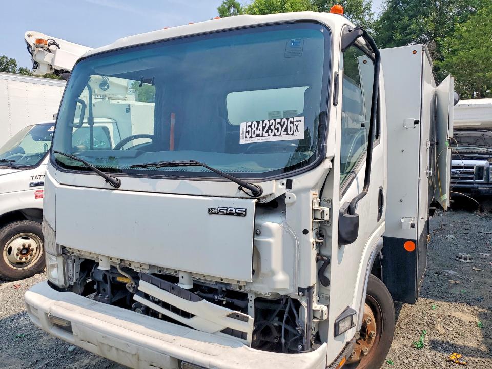 58423526 :رقم المزاد ، 54DC4W1BXGS801646 vin ، 2016 Isuzu Npr Hd مزاد بيع