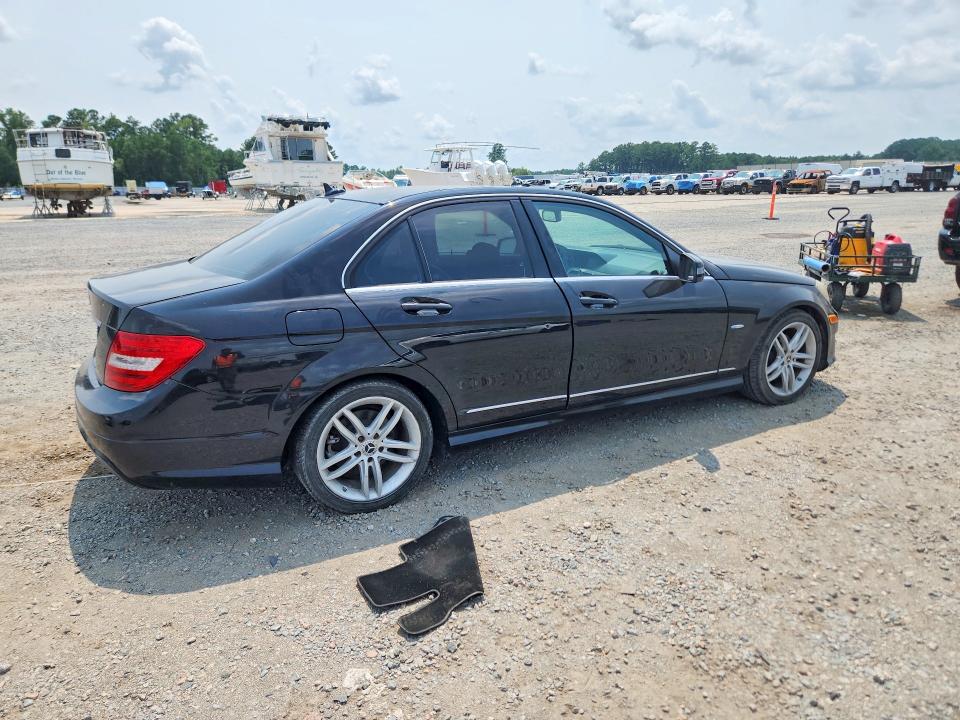 Продажа на аукционе авто 2012 Mercedes-benz C, vin: WDDGF4HB3CA609467, номер лота: 62231726