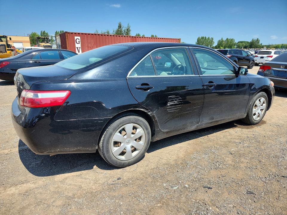 62851026 :رقم المزاد ، 4T1BE46K67U676073 vin ، 2007 Toyota Camry مزاد بيع