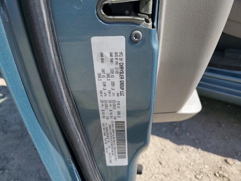 59960236 :رقم المزاد ، 2A4RR5DX2AR194730 vin ، 2010 Chrysler Town & Country مزاد بيع
