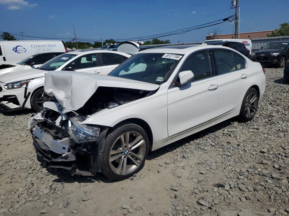 59121706 :رقم المزاد ، WBA8D9C50JEM34049 vin ، 2018 Bmw 330 مزاد بيع