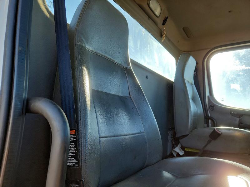 Продаж на аукціоні авто 2012 Freightliner M2, vin: 1FVHC5DV4CHBR2761, номер лоту: 56987016