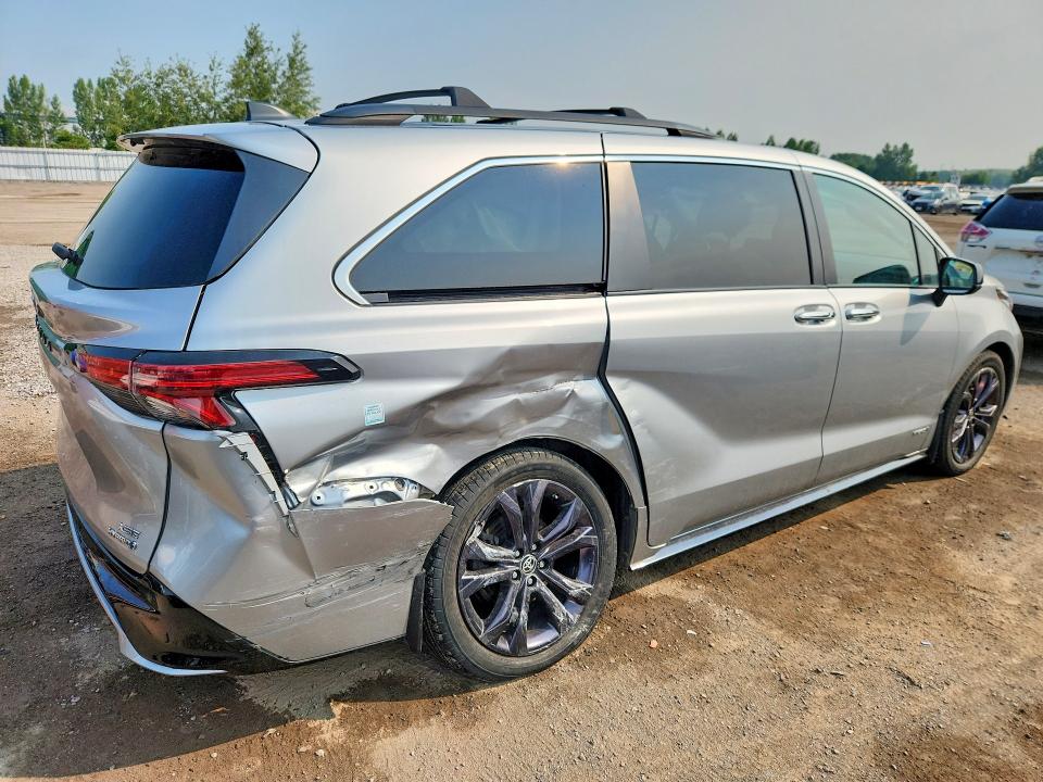 62656016 :رقم المزاد ، 5TDGRKEC7MS051923 vin ، 2021 Toyota Sienna مزاد بيع