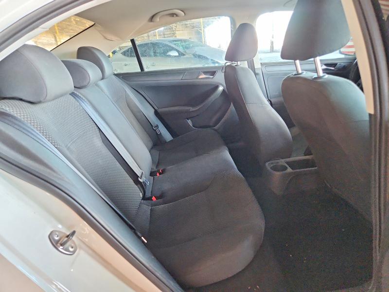 63300126 :رقم المزاد ، 3VW2K7AJ5BM391081 vin ، 2011 Volkswagen Jetta مزاد بيع