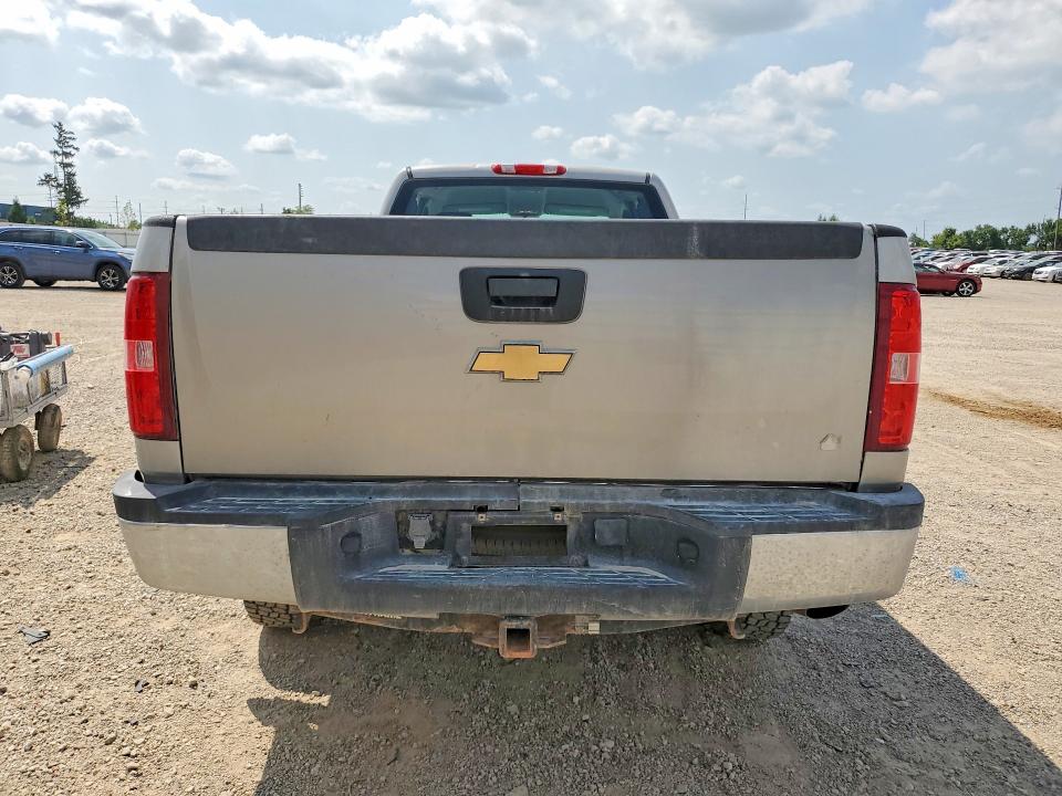 Продаж на аукціоні авто 2008 Chevrolet Silverado, vin: 1GCHK29K38E210331, номер лоту: 61935376