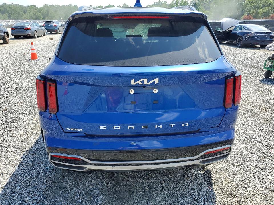 Продажа на аукционе авто 2022 Kia Sorento, vin: 5XYRL4LC6NG134833, номер лота: 61692996