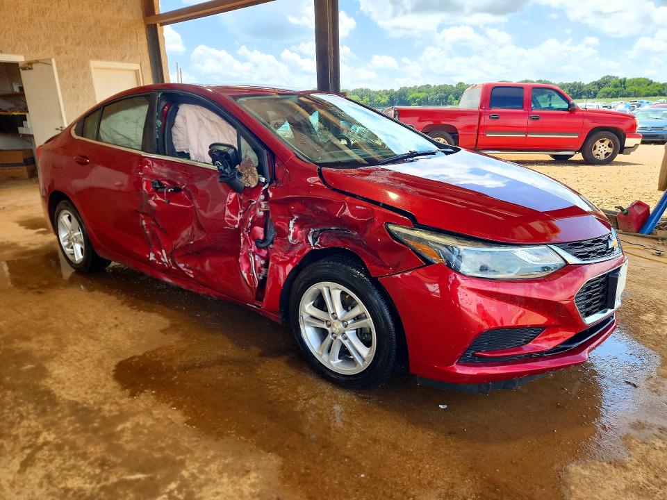 62088786 :رقم المزاد ، 3G1BE5SM3HS568733 vin ، 2017 Chevrolet Cruze مزاد بيع