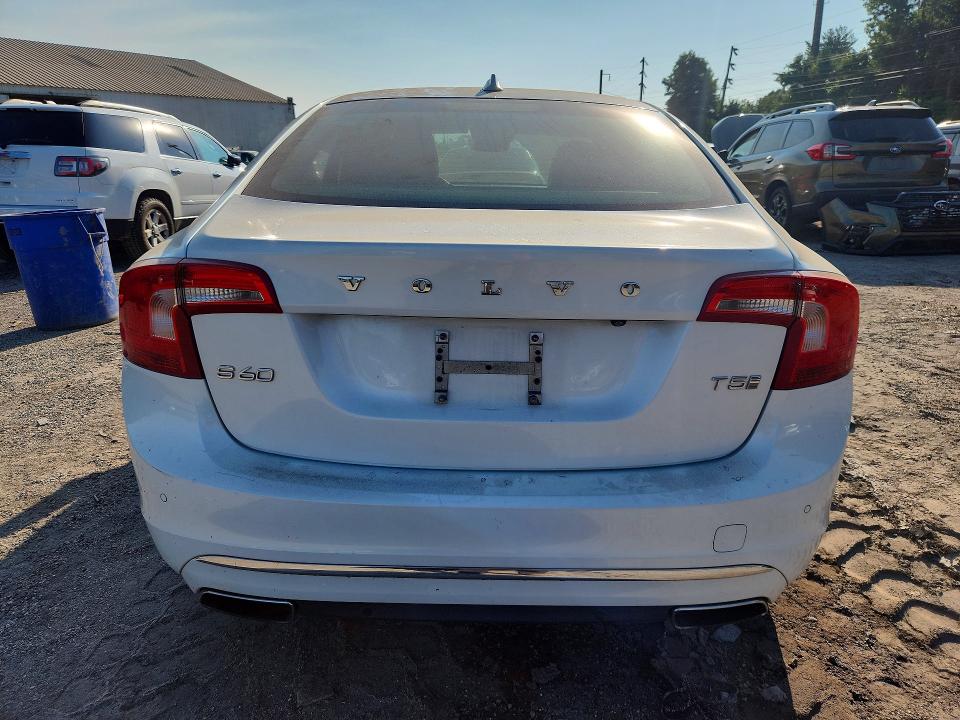 61238836 :رقم المزاد ، LYV402HM9HB140471 vin ، 2017 Volvo S60 مزاد بيع