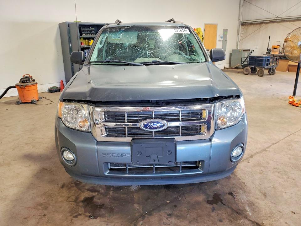 63137816 :رقم المزاد ، 1FMCU0D78CKC12769 vin ، 2012 Ford Escape مزاد بيع
