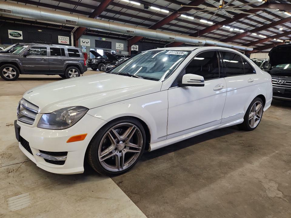 Aukcja sprzedaży 2013 Mercedes-benz C, vin: WDDGF8AB7DR279496, numer aukcji: 61775226