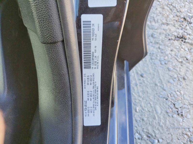 Auction sale of the 2015 Chrysler 200, vin: 1C3CCCCB8FN665540, lot number: 61973256