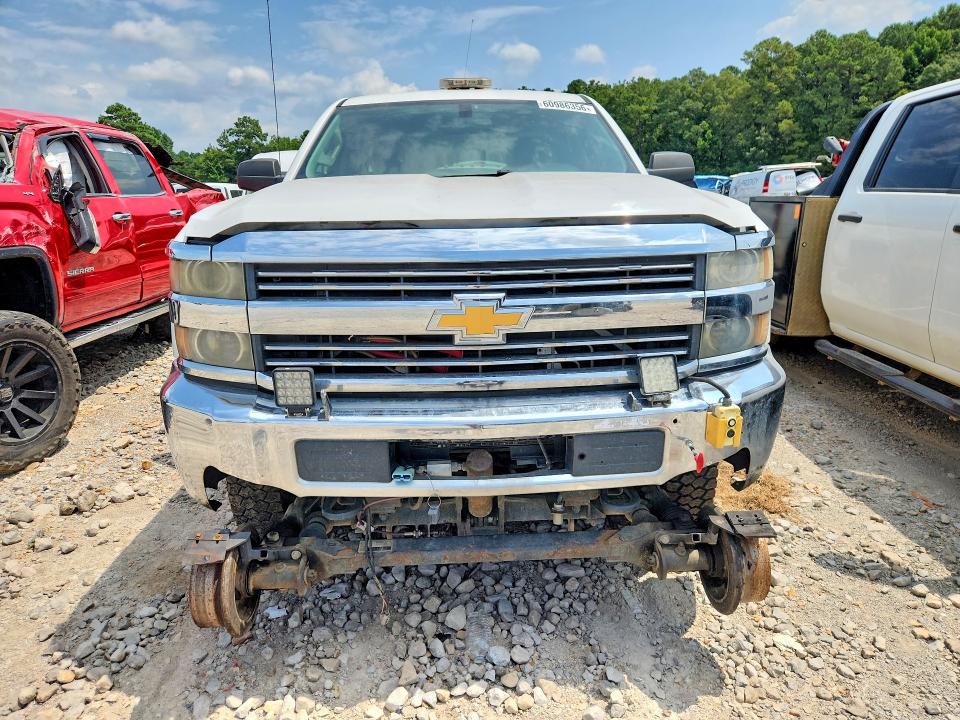 60986356 :رقم المزاد ، 1GC2KUEGXFZ535700 vin ، 2015 Chevrolet Silverado مزاد بيع