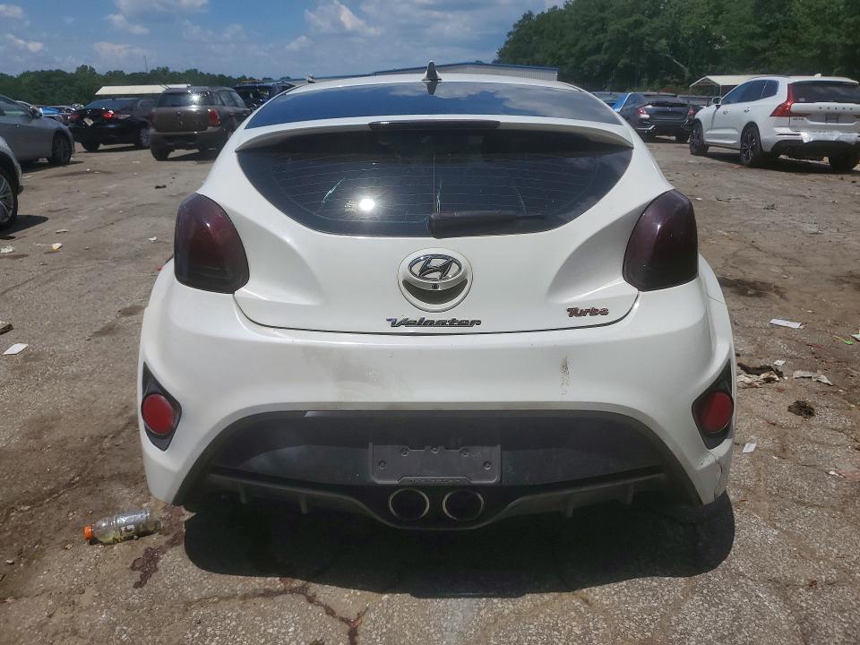 2015 Hyundai Veloster მანქანა იყიდება აუქციონზე, vin: KMHTC6AE8FU238306, აუქციონის ნომერი: 60505496