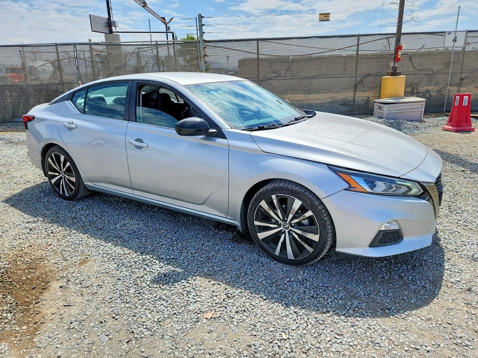2020 Nissan Altima მანქანა იყიდება აუქციონზე, vin: 1N4BL4CV1LN307088, აუქციონის ნომერი: 60903706