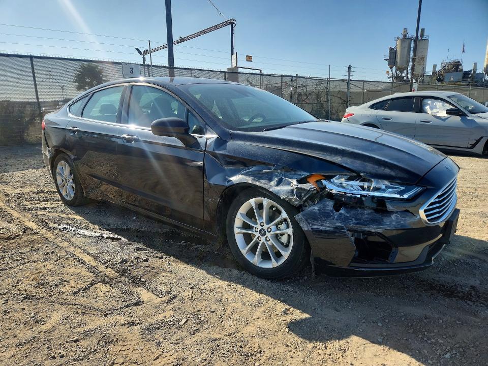 Продаж на аукціоні авто 2020 Ford Fusion, vin: 3FA6P0LU3LR113195, номер лоту: 60216106