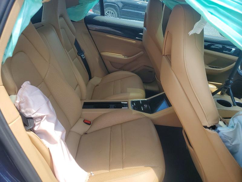59539486 :رقم المزاد ، WP0AA2A77JL112397 vin ، 2018 Porsche Panamera مزاد بيع