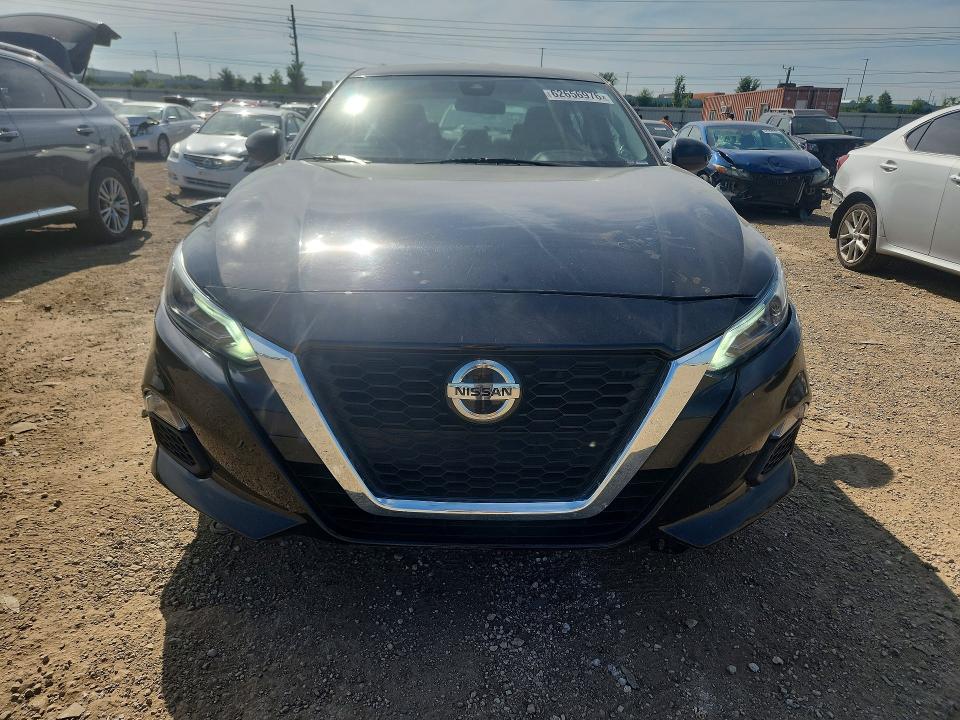 2021 Nissan Altima მანქანა იყიდება აუქციონზე, vin: 1N4BL4CV7MN389362, აუქციონის ნომერი: 62656976