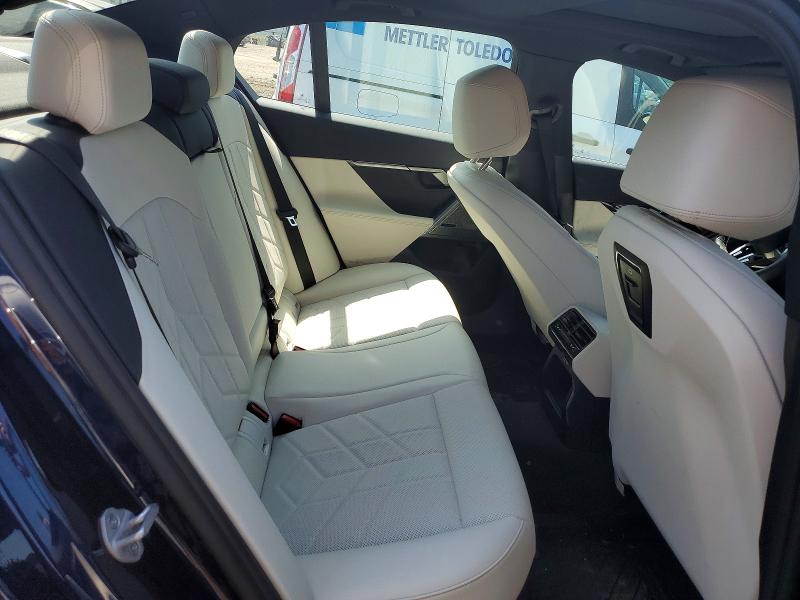 85621645 :رقم المزاد ، WBY43FK03SCU91818 vin ، 2025 Bmw I5 مزاد بيع