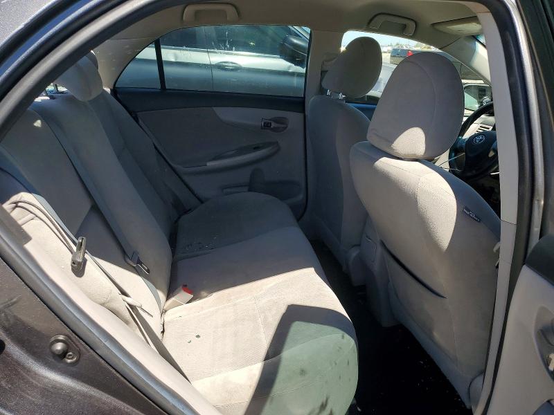 61561276 :رقم المزاد ، 2T1BU4EE1CC784790 vin ، 2012 Toyota Corolla مزاد بيع