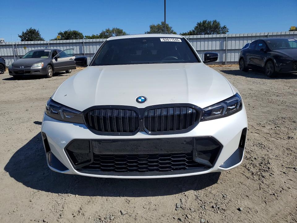 62611546 :رقم المزاد ، 3MW69CW00T8G12909 vin ، 2026 Bmw 330i مزاد بيع