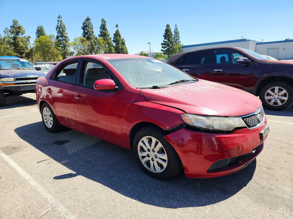 2013 Kia Forte მანქანა იყიდება აუქციონზე, vin: KNAFU4A26D5740230, აუქციონის ნომერი: 59742456